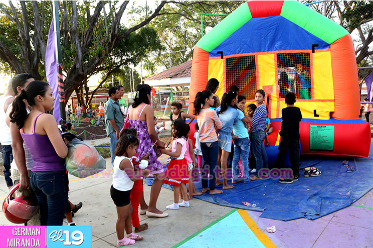 Colonia 14 de Septiembre realiza festival en saludo al D&iacute;a Internacional de la Mujer